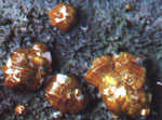 Minerale traslucido (Campilite)